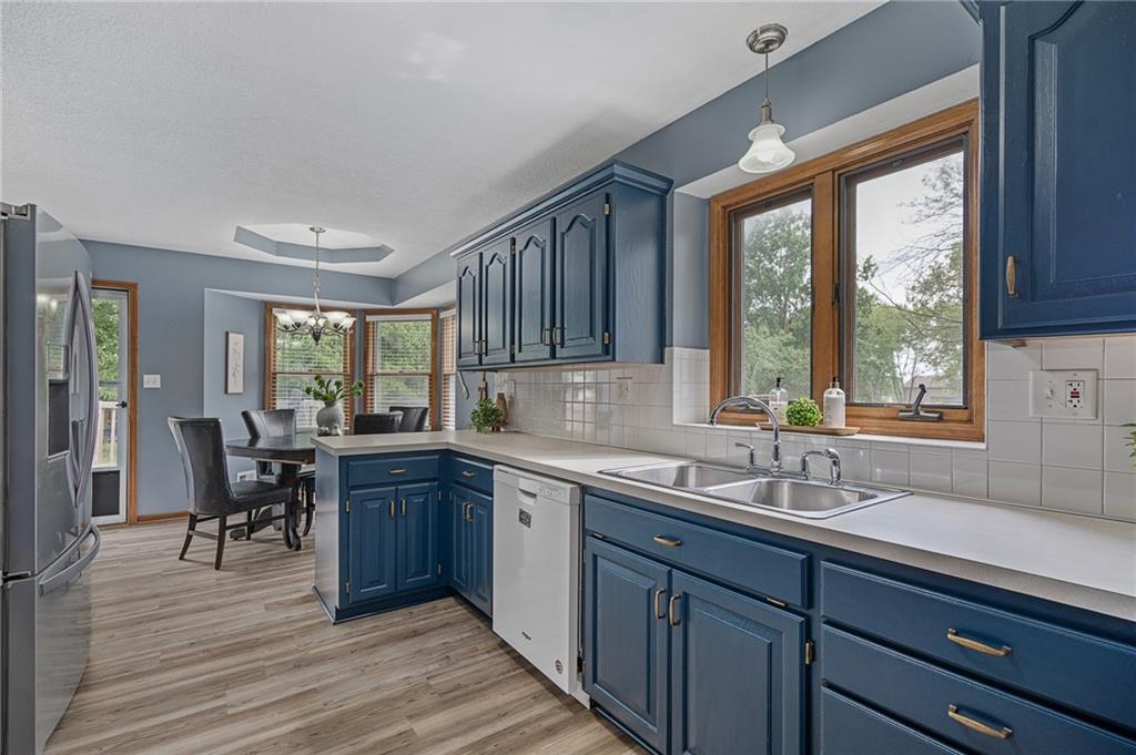 1204 Quail Walk Drive