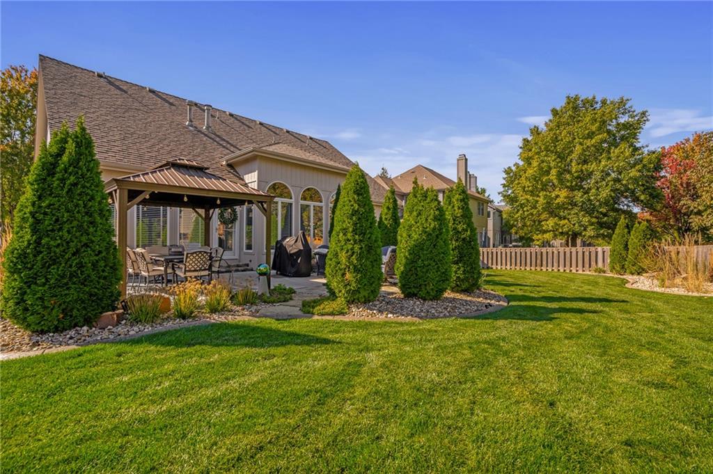 16247 S Avalon Street