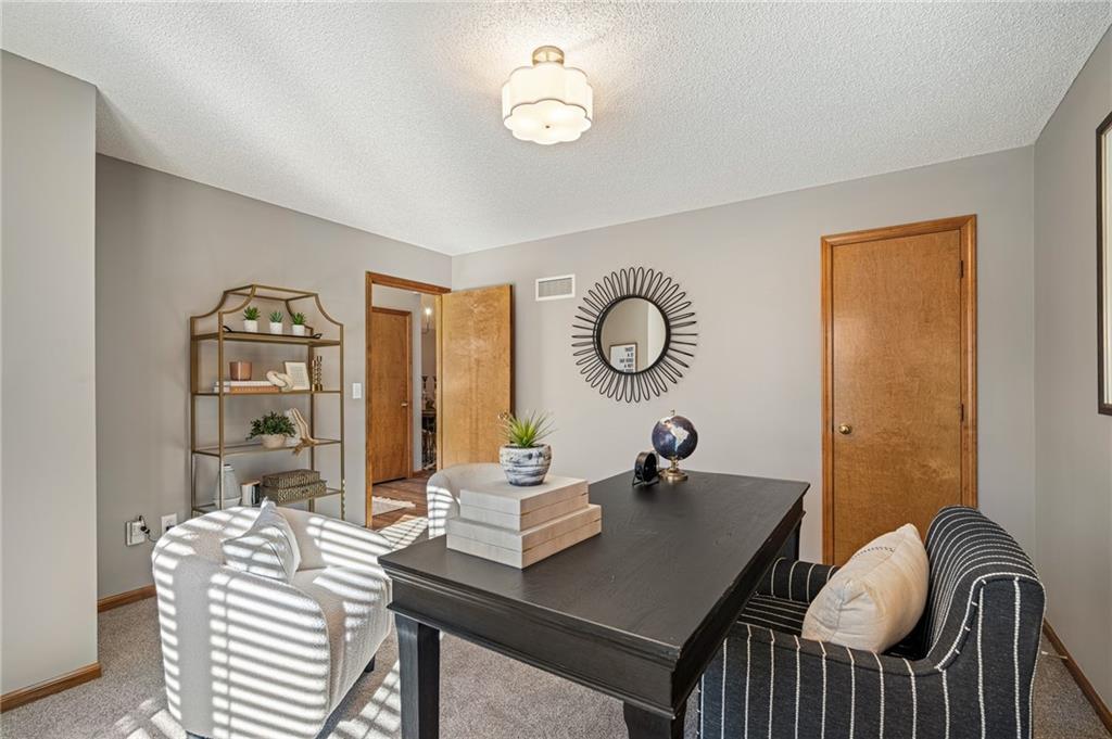 8531 N Chatham Circle