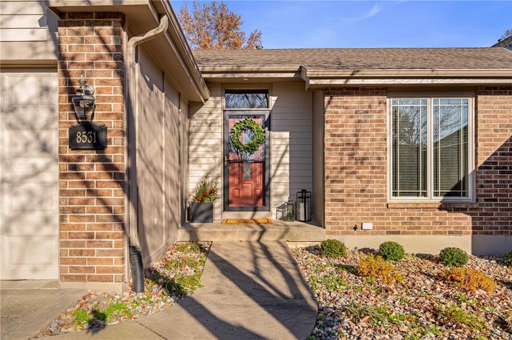 8531 N Chatham Circle