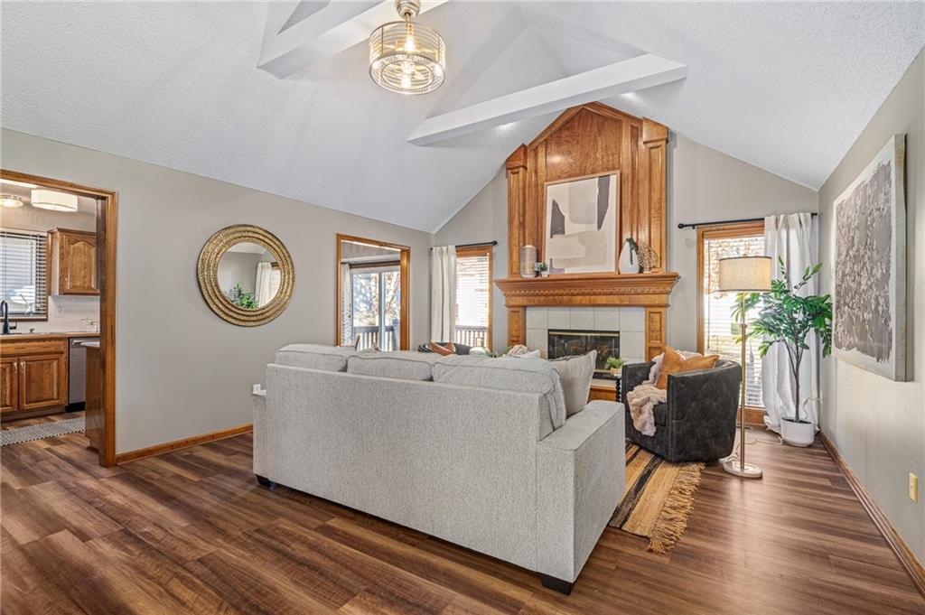 8531 N Chatham Circle