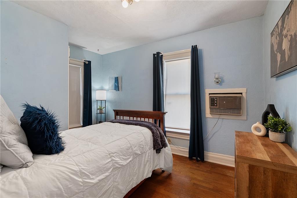 1281 Buchanan Street