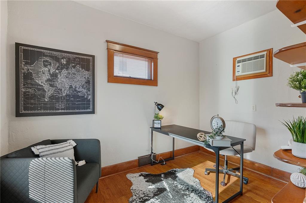 1281 Buchanan Street