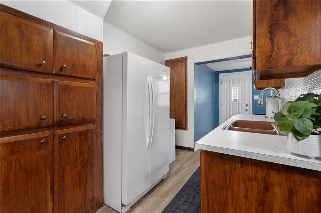 1281 Buchanan Street