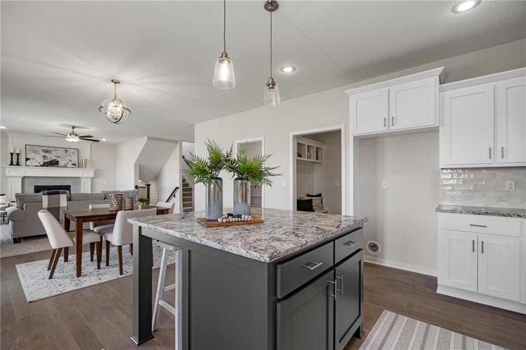 19444 W 114th Terrace