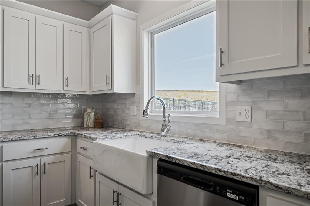 19444 W 114th Terrace