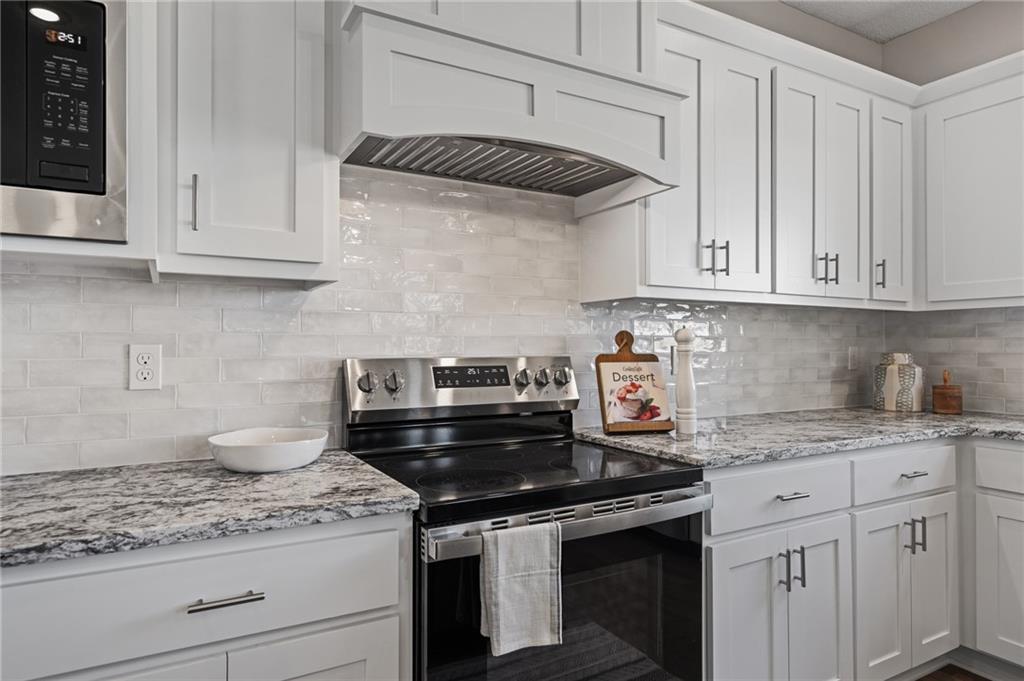 19444 W 114th Terrace