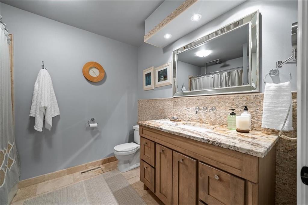 12001 W 154th Terrace