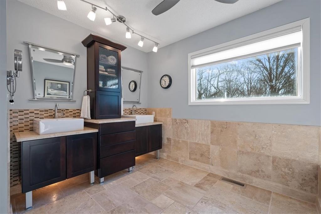 12001 W 154th Terrace