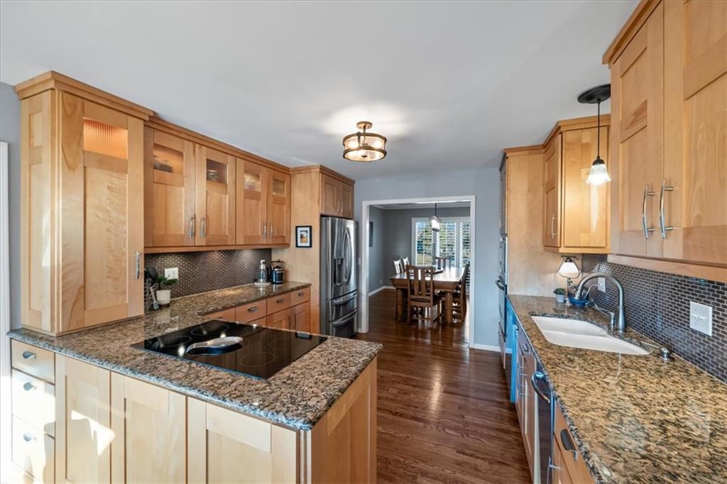 12001 W 154th Terrace