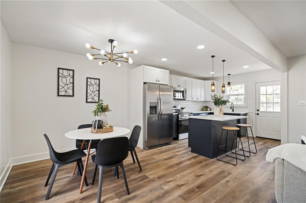 1339 S Hocker Avenue