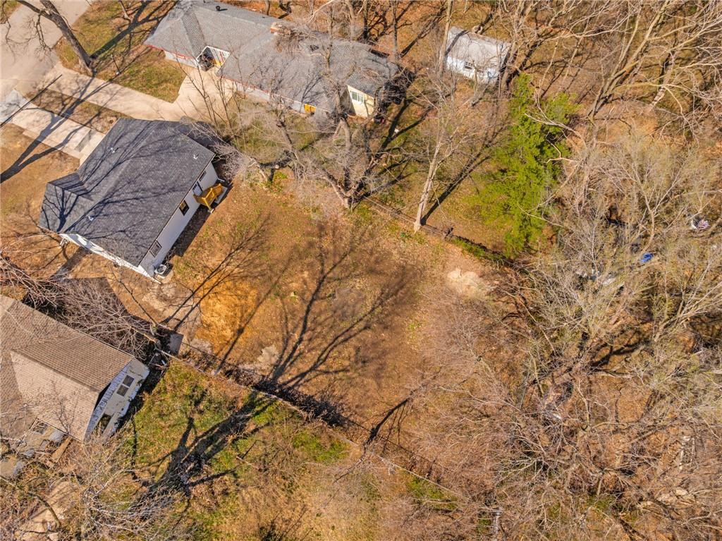 1339 S Hocker Avenue