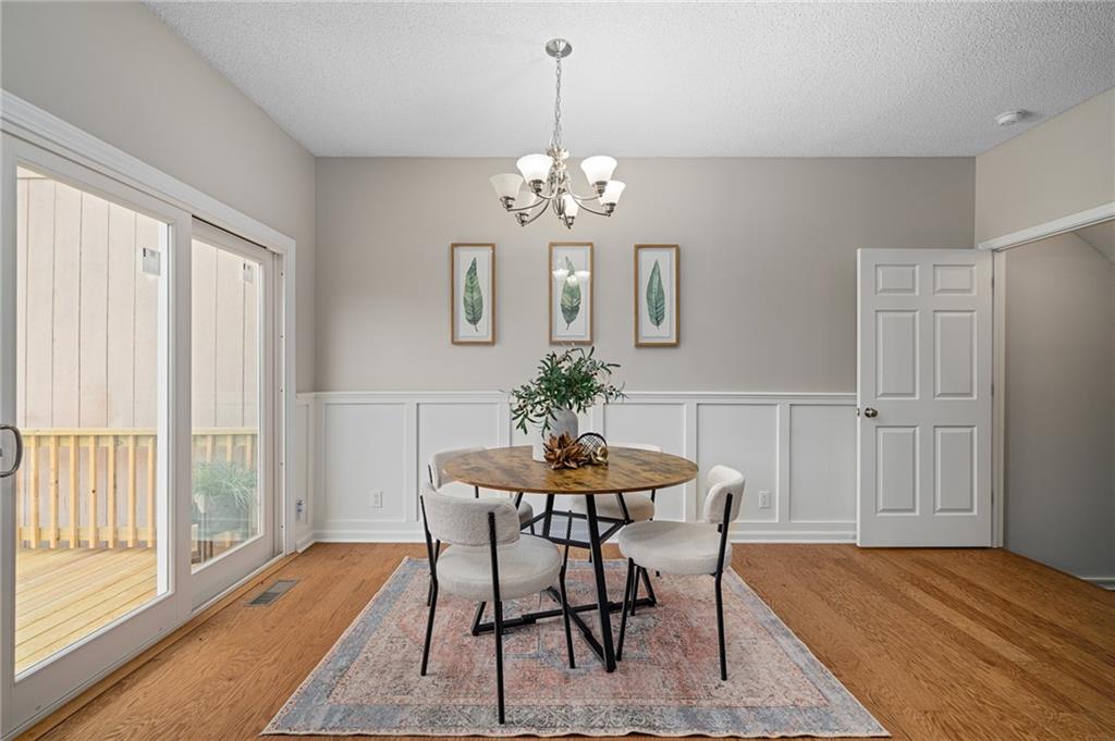 22707 W 73rd St Street