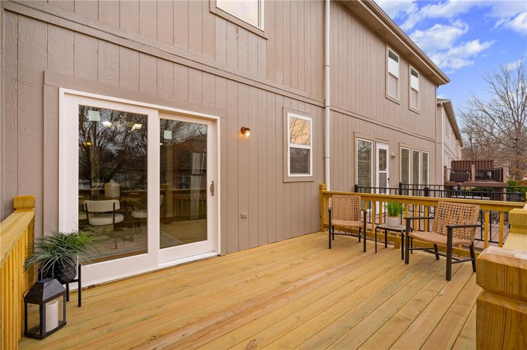 22707 W 73rd St Street