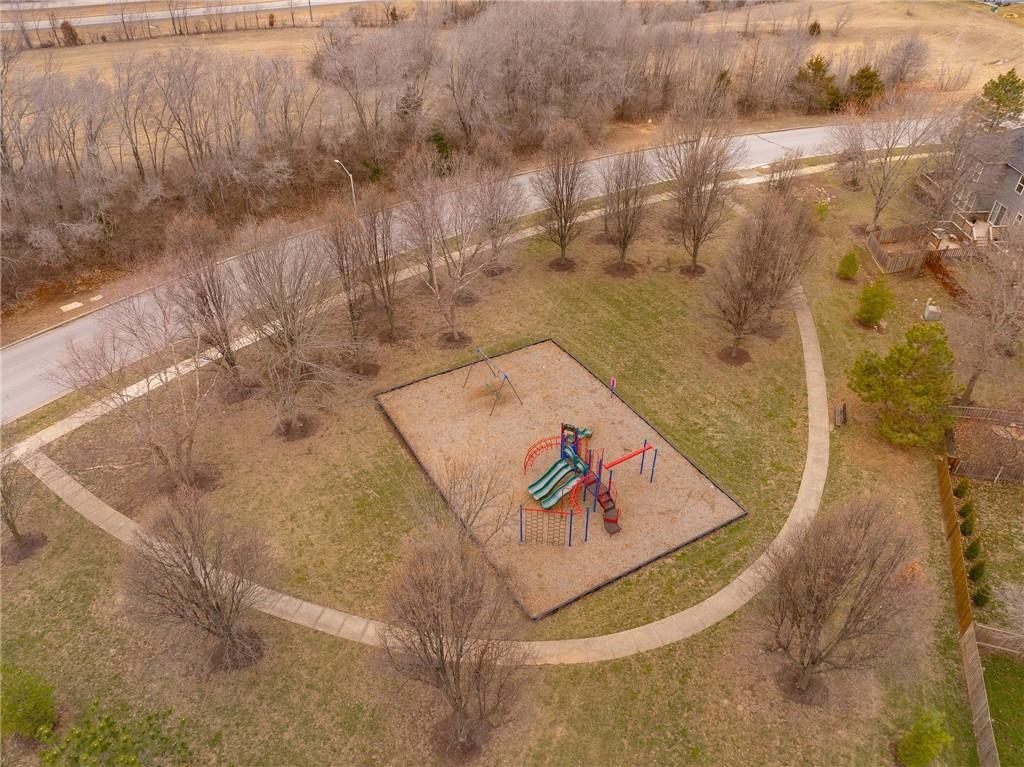 22707 W 73rd St Street