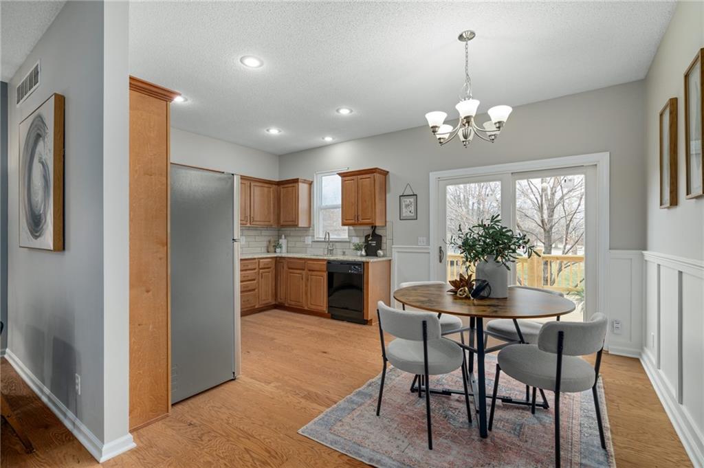 22707 W 73rd St Street