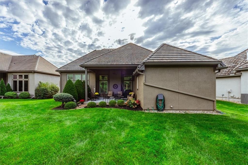 15204 Fontana Street