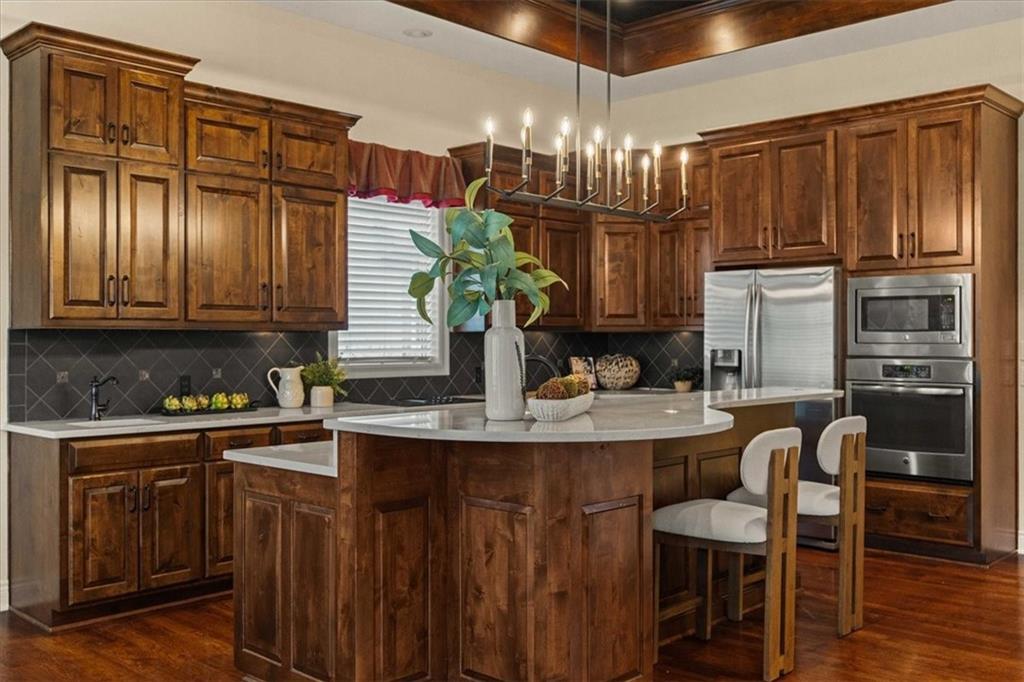 15204 Fontana Street