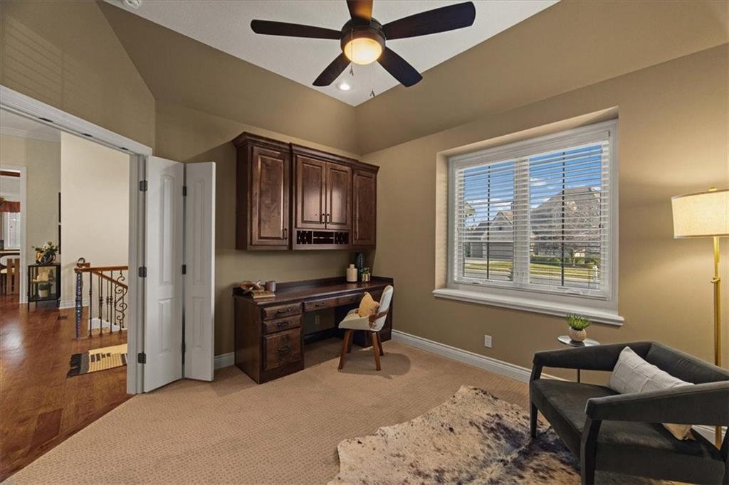 15204 Fontana Street