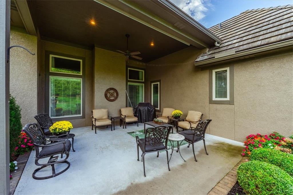 15204 Fontana Street