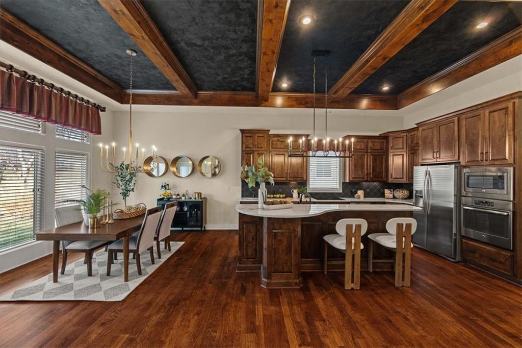 15204 Fontana Street