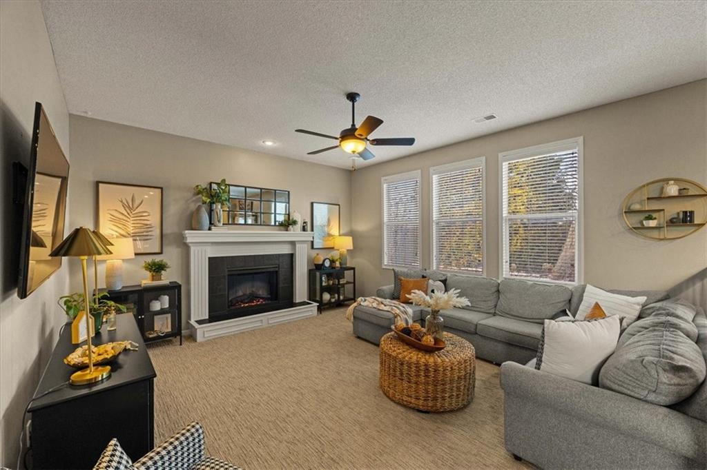 19402 W 209th Terrace