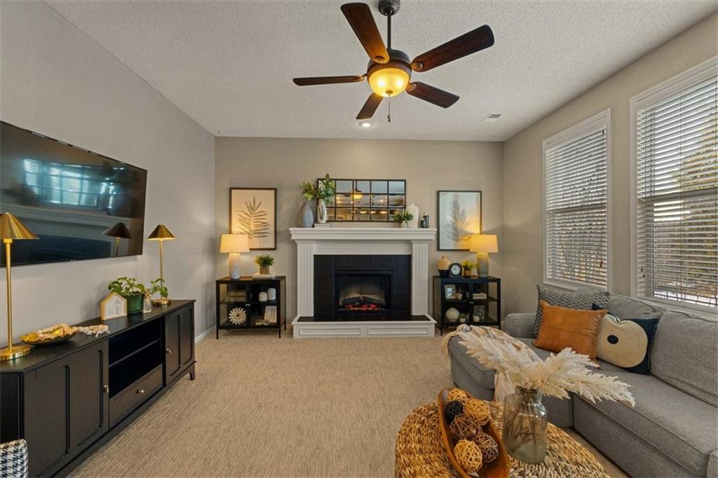 19402 W 209th Terrace