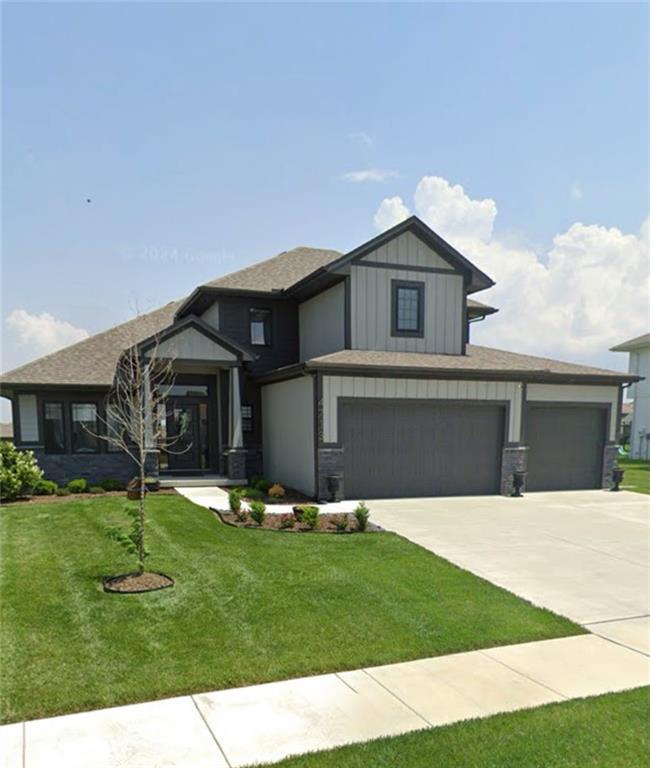 4713 NE Freehold Drive