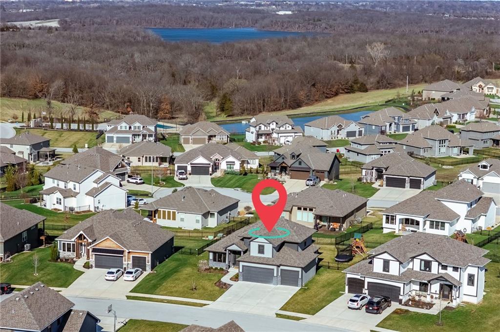 4713 NE Freehold Drive