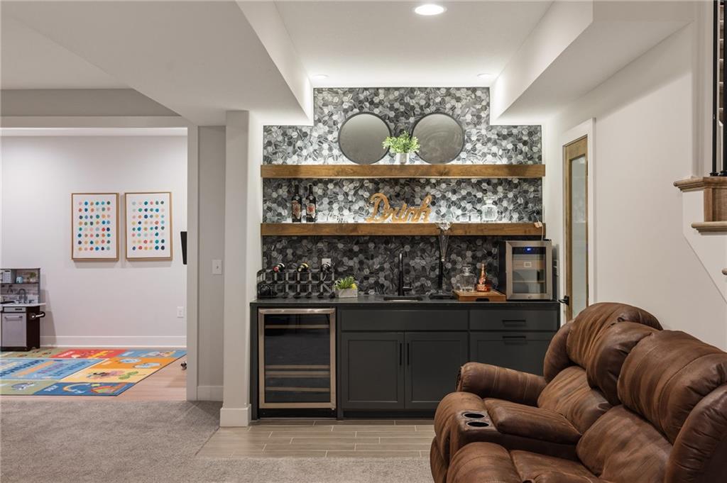 4713 NE Freehold Drive