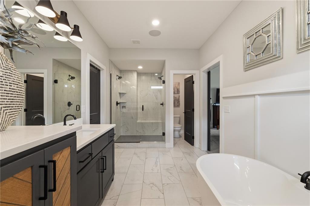 4713 NE Freehold Drive