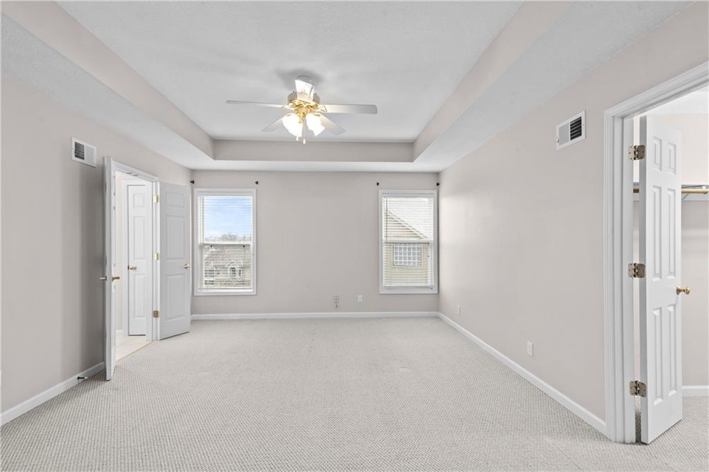 12407 England Street