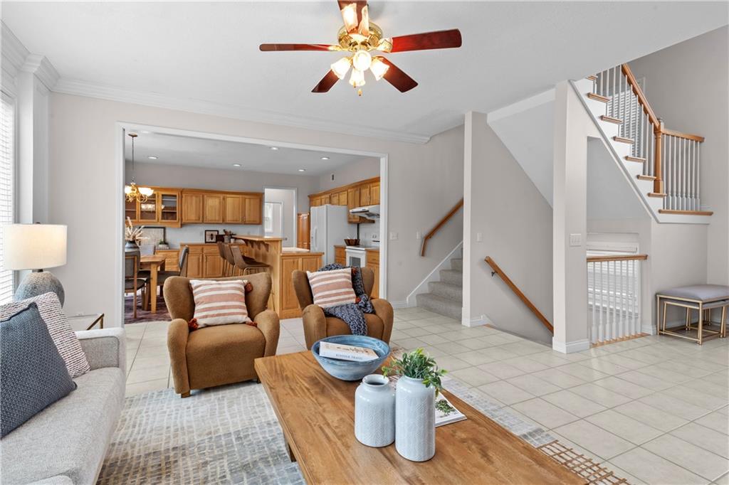 12407 England Street