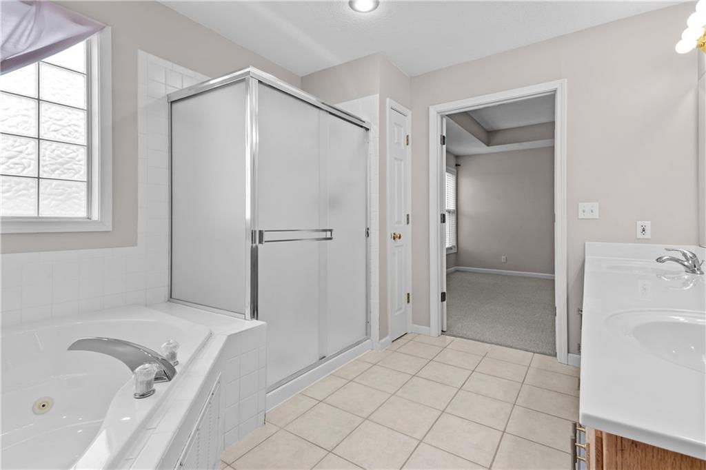 12407 England Street