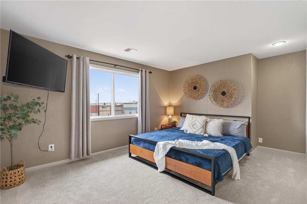 8509 NW Winter Avenue