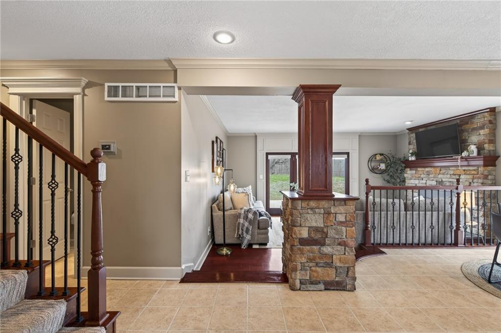 8509 NW Winter Avenue