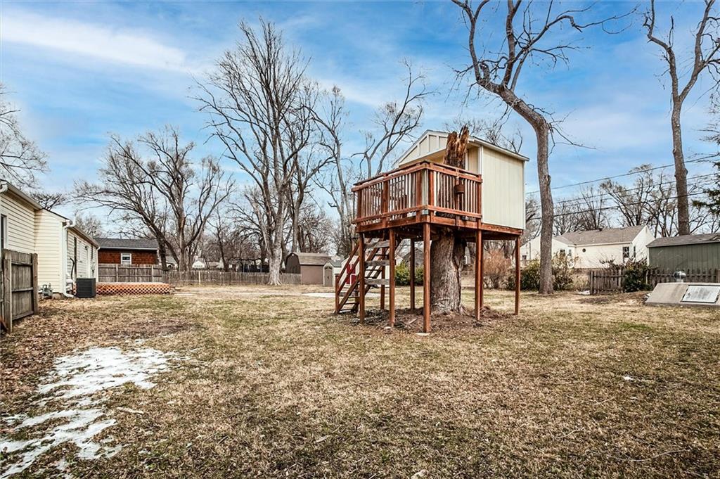 8119 Antioch Road