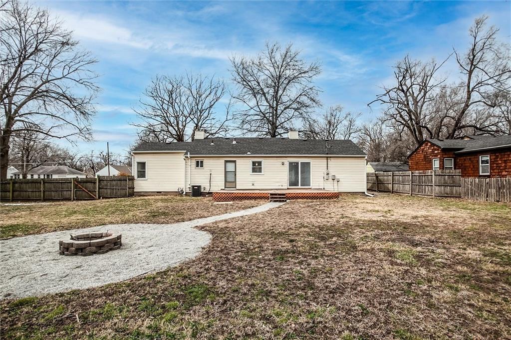 8119 Antioch Road