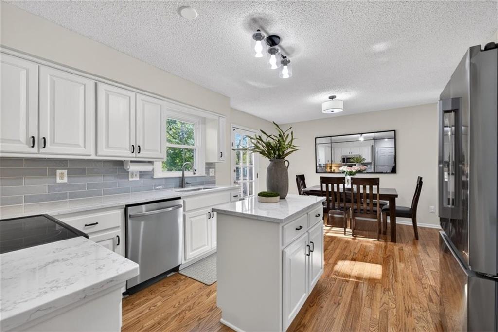 12404 S Seminole Drive