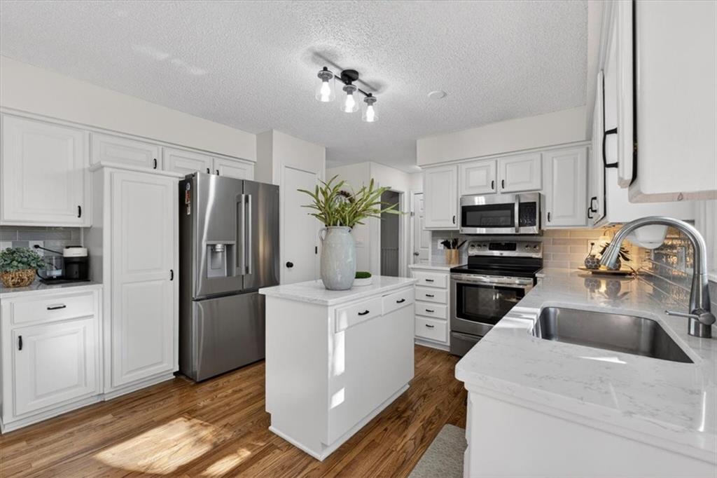12404 S Seminole Drive