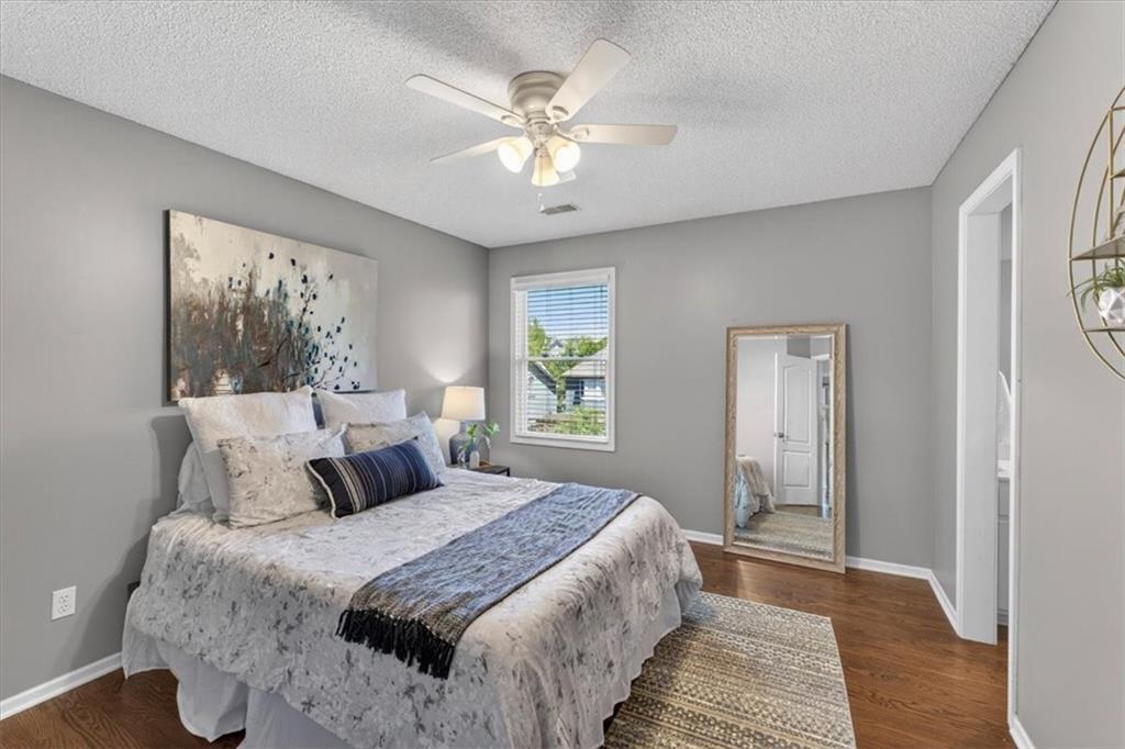 21612 W 100 Terrace