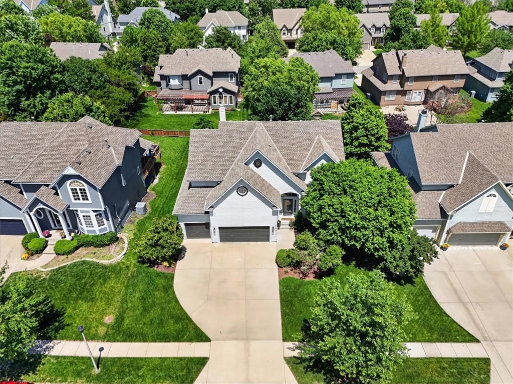 21612 W 100 Terrace