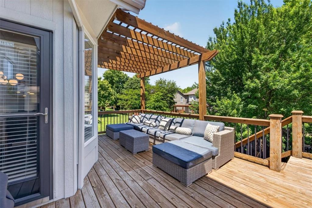 21612 W 100 Terrace