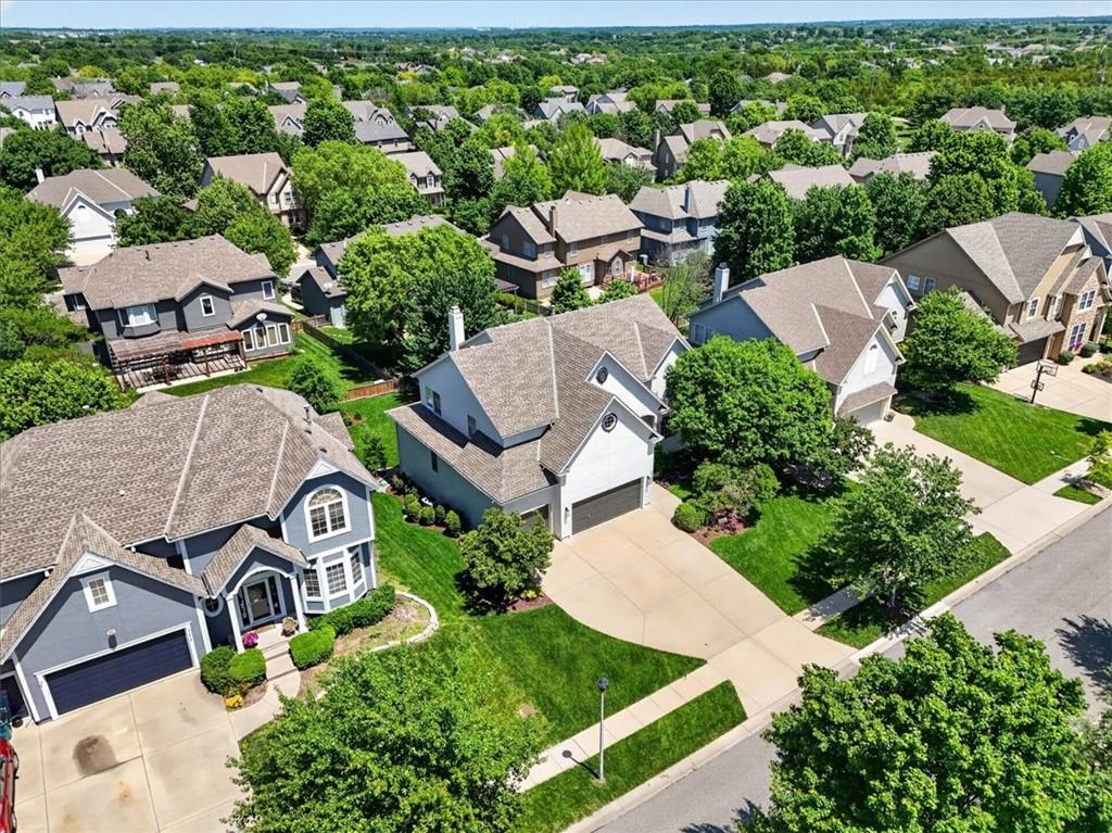 21612 W 100 Terrace