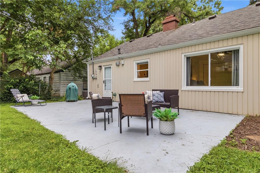 7620 Rainbow Drive