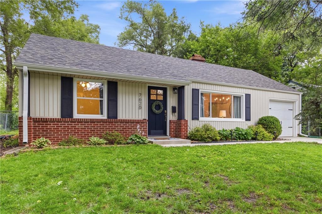 7620 Rainbow Drive