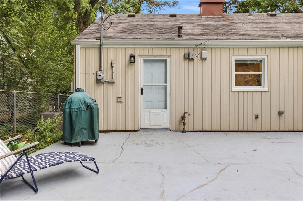 7620 Rainbow Drive