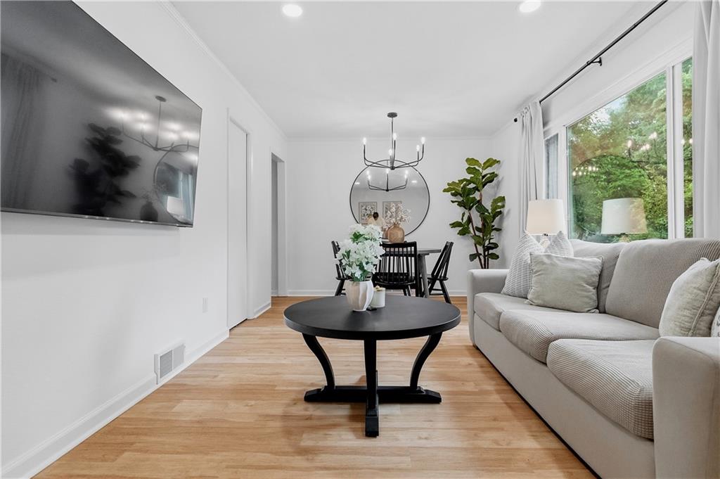 7620 Rainbow Drive