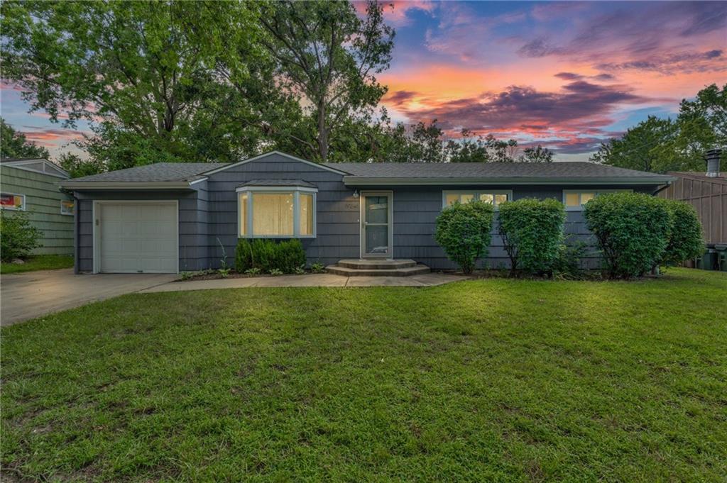 1934 Clifton Court