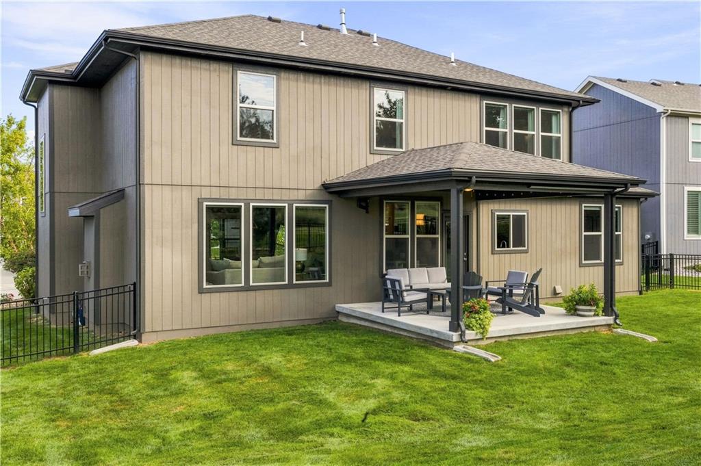 8810 W 165 Terrace